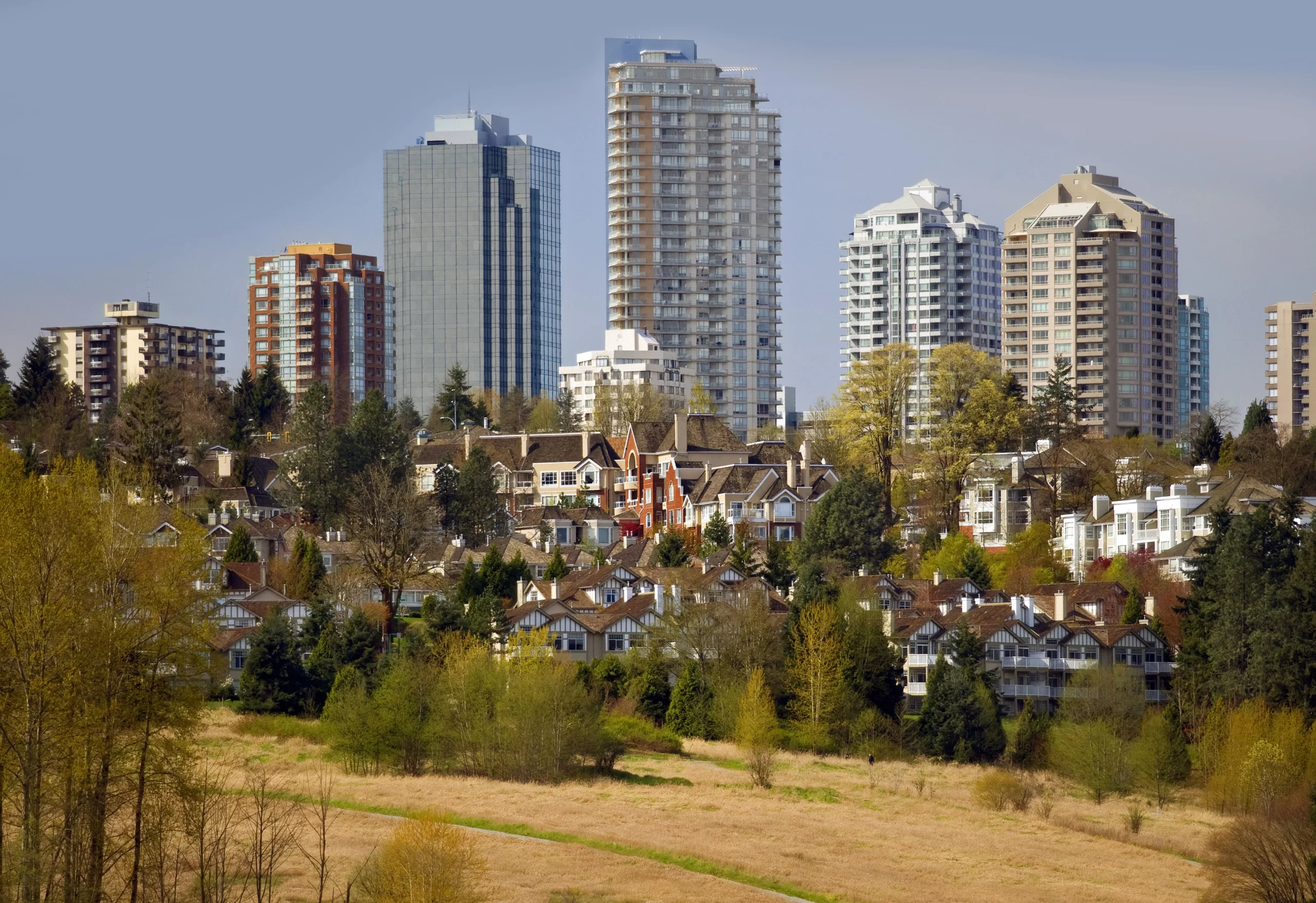 Maintaining a pristine environment, whether at home or in a commercial setting, is essential for health and well-being. In Burnaby, one company stands out for its exceptional cleaning services: Easy Step Cleaning. As a locally owned, family-run business, we have been serving the Metro Vancouver area since 2019, offering a range of eco-friendly cleaning solutions tailored to meet diverse client needs. Customized cleaning plans Burnaby