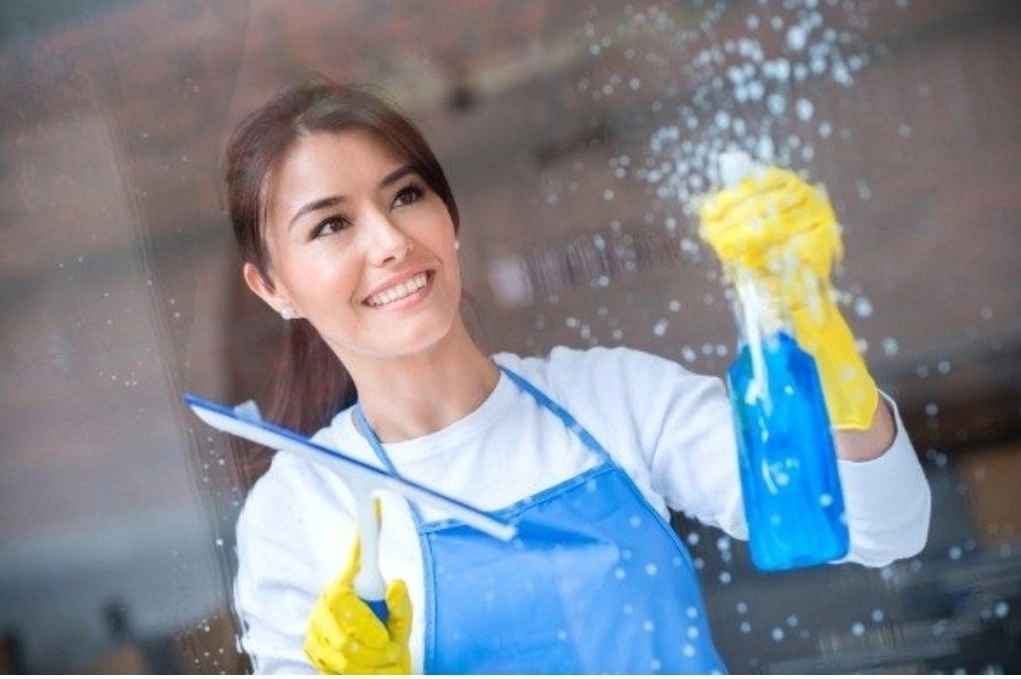 Keeping your home clean and organized is essential for your well-being and health. At Easy Step Cleaning, we provide a wide range of home cleaning services, ensuring a spotless and comfortable environment for you and your family.