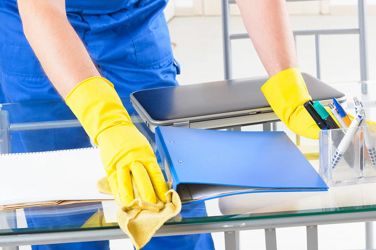 In the bustling region of Surrey, maintaining a clean and welcoming environment is essential for both residents and businesses. At Easy Step Cleaning, we offer a wide range of Cleaning Services in Surrey to meet your specific needs, whether you require residential cleaning, commercial cleaning, or specialized services for Airbnb properties.